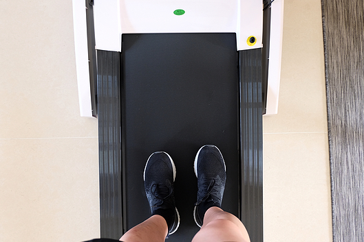 跑步机买贵不如买对 佑美A5家用跑步机开箱 跑步机买贵不如买对 佑美A5家用跑步机开箱