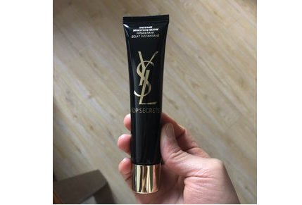 五款妆前乳来帮你 改善你的暗沉气色 五款妆前乳来帮你 改善你的暗沉气色