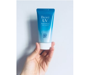 想要入夏白到发光 这六款平价防晒霜你值得拥有 想要入夏白到发光 这六款平价防晒霜你值得拥有