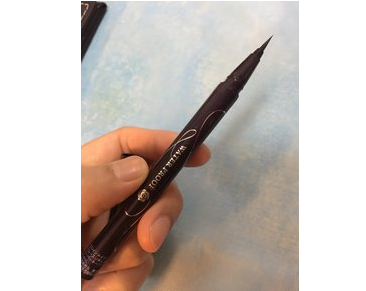 四款平价眼线笔推荐 自然不晕染 四款平价眼线笔推荐 自然不晕染