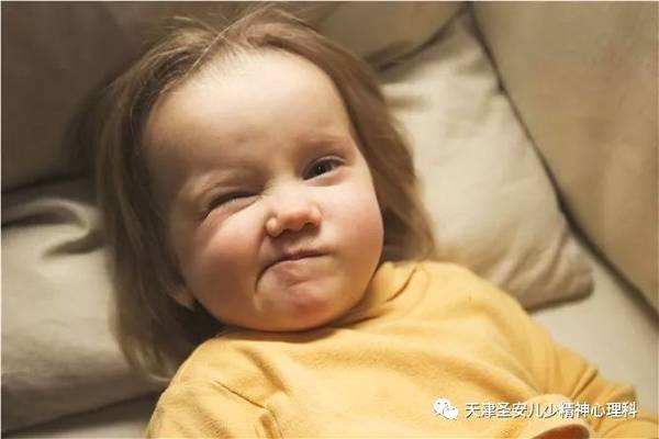 孩子频繁眨眼睛怎么办？作为父母要注意