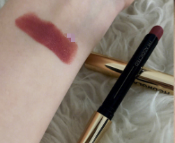 hourglass细管口红试色?哪个颜色好看呢? hourglass细管口红试色?哪个颜色好看呢?