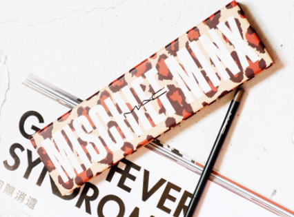 mac戏精眼影教程?推荐哪一款呢? mac戏精眼影教程?推荐哪一款呢?