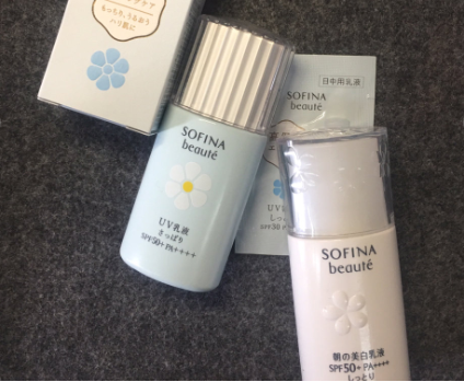 苏菲娜小花好还是蕾丝？上脸会泛白吗？