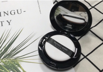 完美日记气垫BB霜怎么样?好用吗? 完美日记气垫BB霜怎么样?好用吗?