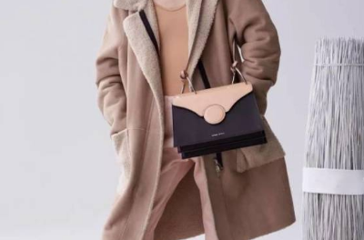 danse lente有中国官网嘛?danse lente包包款式推荐? danse lente有中国官网嘛?danse lente包包款式推荐?