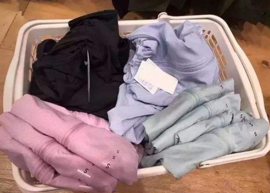 优衣库防晒衣2019年新款?谁能介绍一下? 优衣库防晒衣2019年新款?谁能介绍一下?