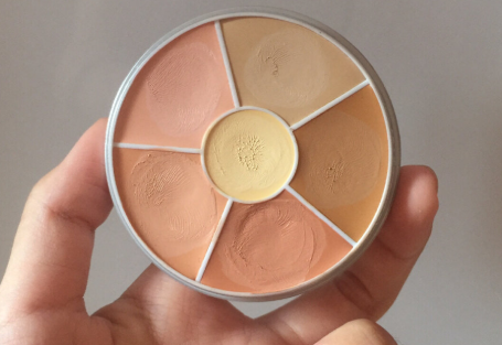 歌剧魅影遮瑕盘和nyx遮瑕盘对比?好用吗? 歌剧魅影遮瑕盘和nyx遮瑕盘对比?好用吗?