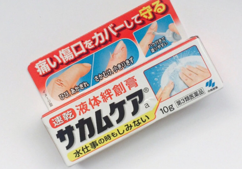 小林创可贴液体油漆味？真的不会掉吗？