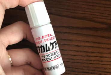 小林创可贴液体特别疼？好不好撕掉？