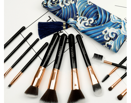 巴优芙化妆刷多少钱?刷毛是人造毛吗? 巴优芙化妆刷多少钱?刷毛是人造毛吗?