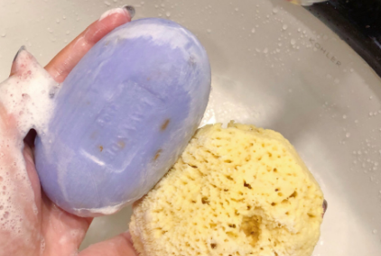 法国马赛皂可以洗脸吗?谁能介绍一下? 法国马赛皂可以洗脸吗?谁能介绍一下?