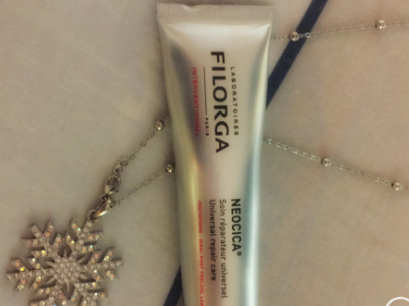 菲洛嘉修复霜去痘印吗?好吸收吗? 菲洛嘉修复霜去痘印吗?好吸收吗?