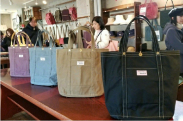 一泽信三郎帆布包地址?价格大概是多少? 一泽信三郎帆布包地址?价格大概是多少?