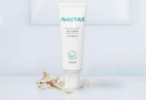 2019美白牙膏推荐?谁能简单测评一下? 2019美白牙膏推荐?谁能简单测评一下?