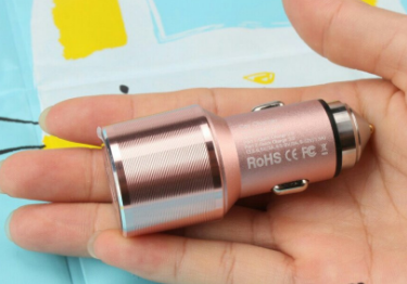 南爵车载充电器如何？是快充吗？