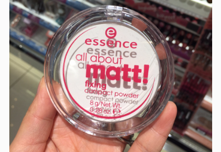 essence蜜粉饼容量?粉质细腻吗? essence蜜粉饼容量?粉质细腻吗?