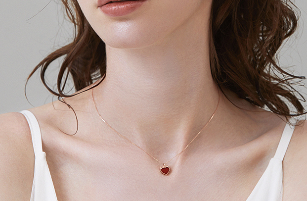 情人节送女生什么礼物好?monologue恶魔之心项链送人好吗? 情人节送女生什么礼物好?monologue恶魔之心项链送人好吗?