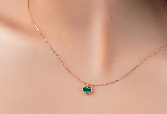 情人节送女生什么礼物好?monologue恶魔之心项链送人好吗? 情人节送女生什么礼物好?monologue恶魔之心项链送人好吗?