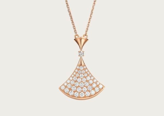 宝格丽项链图片款式?谁能介绍一下? 宝格丽项链图片款式?谁能介绍一下?