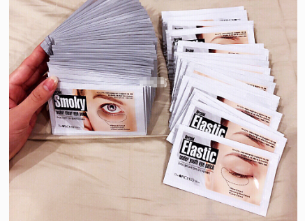 韩国smoky眼膜怎么用?有那种黏腻感吗? 韩国smoky眼膜怎么用?有那种黏腻感吗?