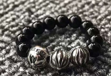 银饰品牌哪个好?谁能推荐几个? 银饰品牌哪个好?谁能推荐几个?