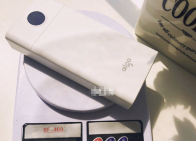 爱国者充电宝质量如何？接口多吗？