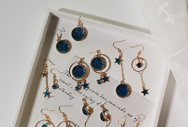 适合学生的耳环品牌?谁能推荐几个? 适合学生的耳环品牌?谁能推荐几个?