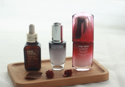 兰蔻安瓶和雅诗兰黛小棕瓶哪个好用?推荐兰蔻? 兰蔻安瓶和雅诗兰黛小棕瓶哪个好用?推荐兰蔻?