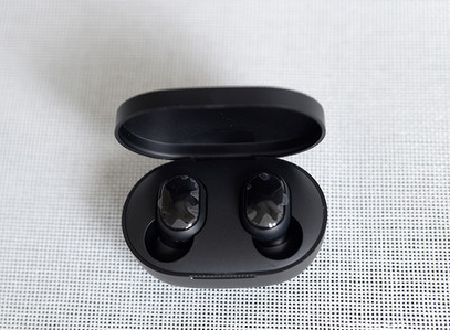 小米99.9蓝牙耳机怎么样？红米AirDots蓝牙耳机推荐吗？