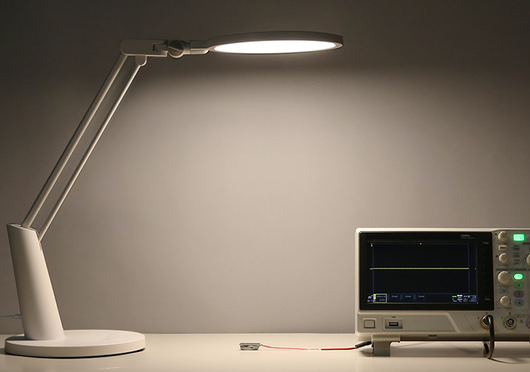 yeelight led台灯如何使用?有什么优缺点? yeelight led台灯如何使用?有什么优缺点?