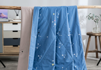 太湖雪蚕丝被怎么样？夏天盖着舒服吗？