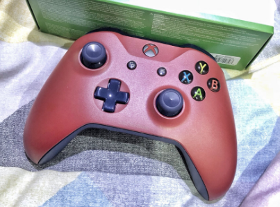 xbox的游戏手柄多少钱?值得推荐吗? xbox的游戏手柄多少钱?值得推荐吗?