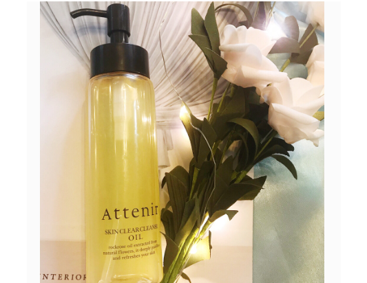 艾天然卸妆油用法?上脸会闷痘吗? 艾天然卸妆油用法?上脸会闷痘吗?