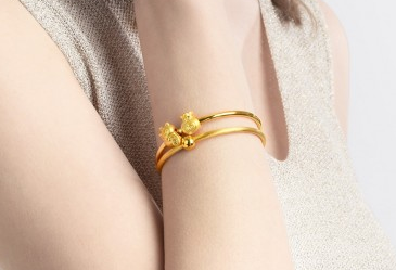 周生生转运珠手镯容易坏吗?周生生转运珠手镯可以穿珠子吗? 周生生转运珠手镯容易坏吗?周生生转运珠手镯可以穿珠子吗?