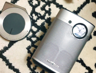 坚果i6和极米Play投影仪对比?哪款好用? 坚果i6和极米Play投影仪对比?哪款好用?