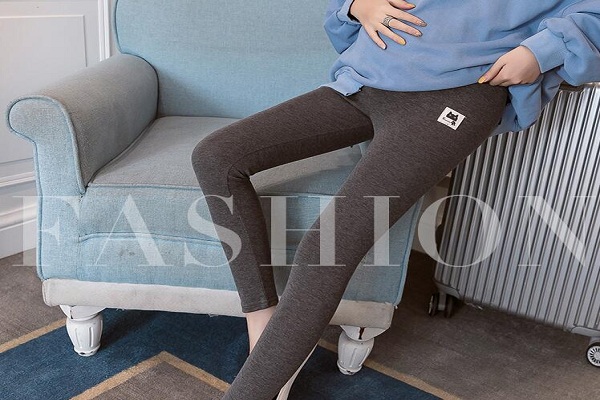 孕妇裤子秋冬款搭配 让孕妈美美的过冬 孕妇裤子秋冬款搭配 让孕妈美美的过冬