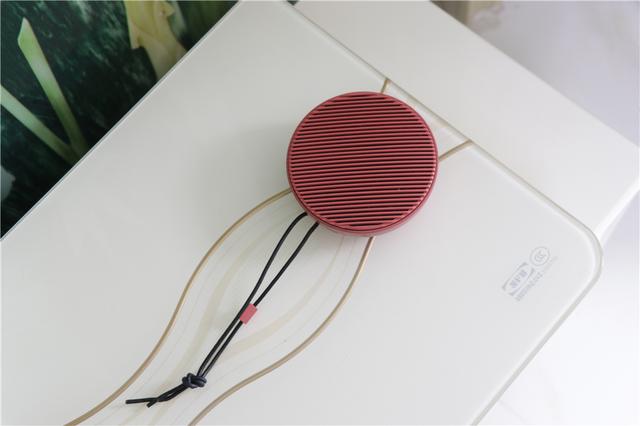 音箱也配NFC，小米有品这款，虽然贵体验贼好