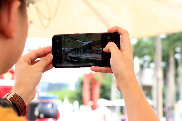 一加7真实上手体验:这个价位的真机皇 一加7真实上手体验:这个价位的真机皇