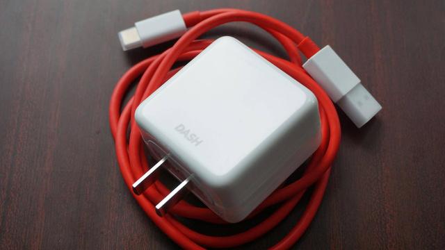 一加7真实上手体验:这个价位的真机皇 一加7真实上手体验:这个价位的真机皇