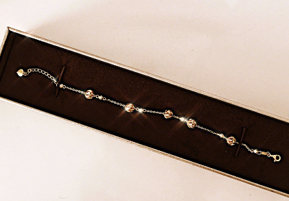 六福珠宝手链怎么样?六福珠宝手链有适合年轻女孩子的吗? 六福珠宝手链怎么样?六福珠宝手链有适合年轻女孩子的吗?