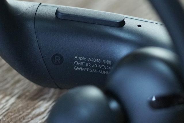 真机开箱：POWER BEATS PRO，支持语音唤醒Siri，左右耳独立使用