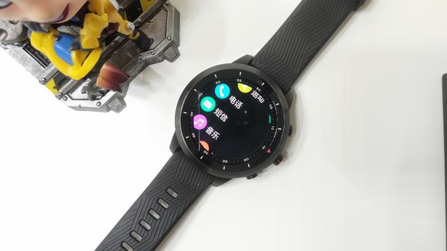 手腕上的智能手机?中国移动智能手表W10体验 手腕上的智能手机?中国移动智能手表W10体验