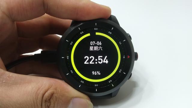 手腕上的智能手机？中国移动智能手表W10体验