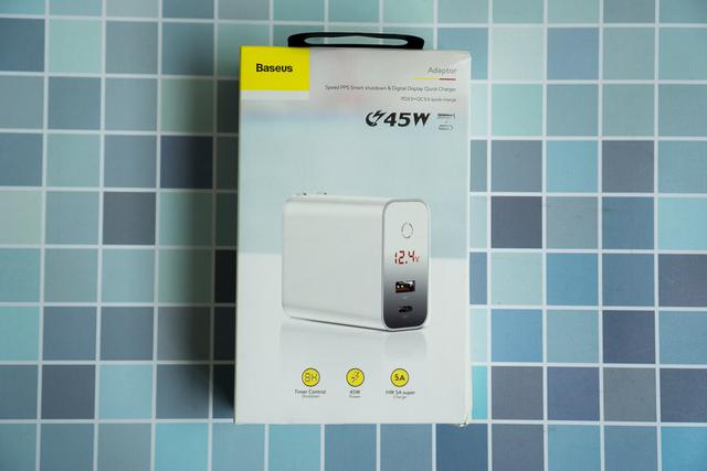 双口可用还能定时断电,倍思45W双口充电器体验 双口可用还能定时断电,倍思45W双口充电器体验