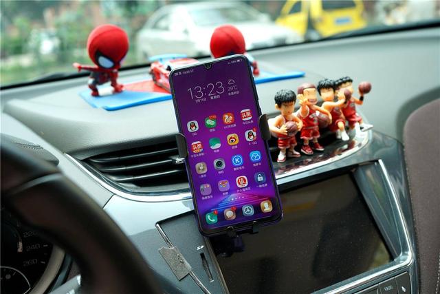 售价38,可以自动固定小米,华为,vivo手机,好吧!我是标题党 售价38,可以自动固定小米,华为,vivo手机,好吧!我是标题党