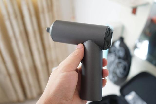 米家电动螺丝刀:装智能锁男人都该拥有的工具 米家电动螺丝刀:装智能锁男人都该拥有的工具