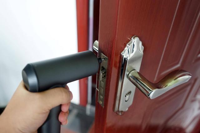 米家电动螺丝刀:装智能锁男人都该拥有的工具 米家电动螺丝刀:装智能锁男人都该拥有的工具