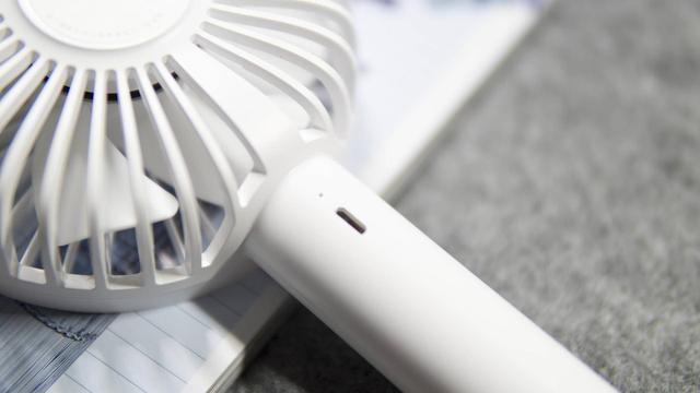 随身携带的解暑利器——ZMI手持随身风扇(3350版) 随身携带的解暑利器——ZMI手持随身风扇(3350版)