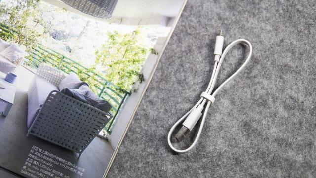 随身携带的解暑利器——ZMI手持随身风扇(3350版) 随身携带的解暑利器——ZMI手持随身风扇(3350版)